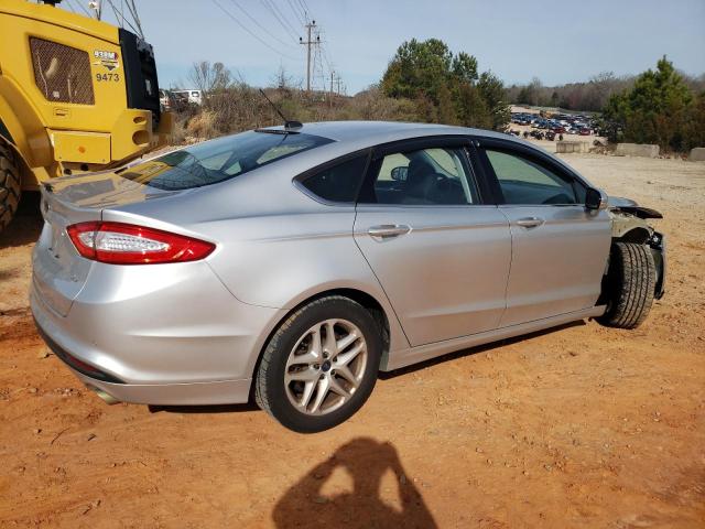 3FA6P0H76GR163016 - 2016 FORD FUSION SE SILVER photo 3