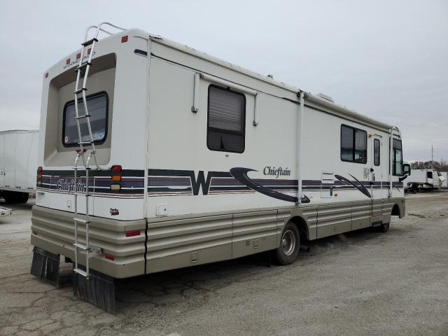 3FCMF53G2VJA23422 - 1998 WINNEBAGO CHIEFTAIN SUPER DUTY TAN photo 4