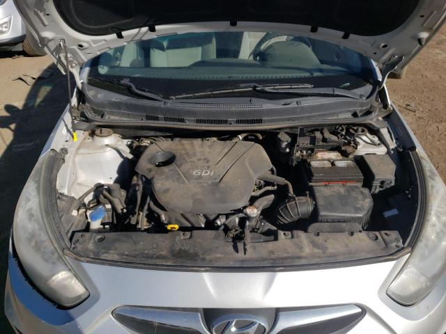 KMHCT4AE7DU498052 - 2013 HYUNDAI ACCENT GLS SILVER photo 11