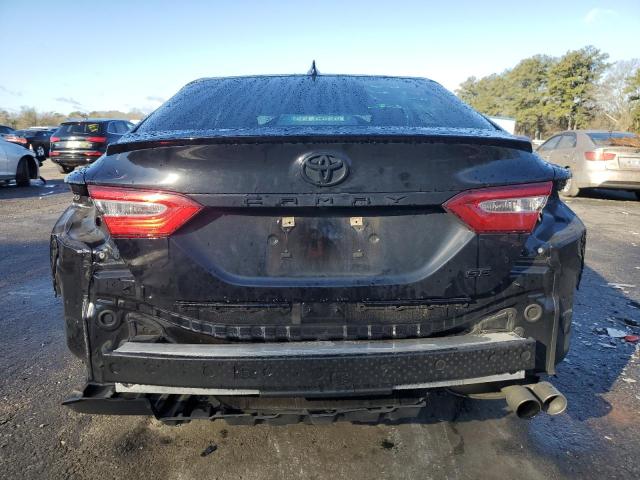 4T1G11AK1LU317912 - 2020 TOYOTA CAMRY SE BLACK photo 6