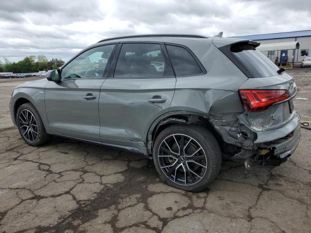 WA1EAAFY6M2099305 - 2021 AUDI Q5 PROGRESSIV GRAY photo 2