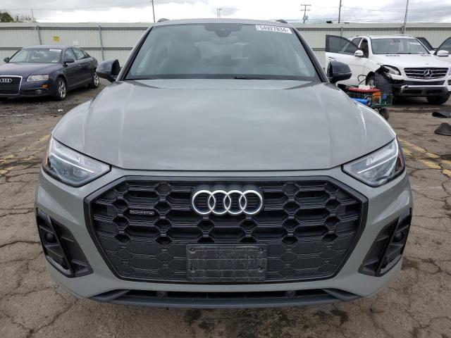 WA1EAAFY6M2099305 - 2021 AUDI Q5 PROGRESSIV GRAY photo 5