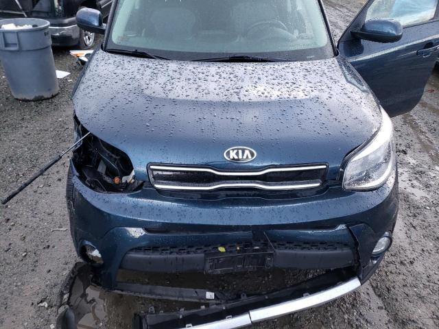 KNDJP3A57J7578326 - 2018 KIA SOUL + BLUE photo 11