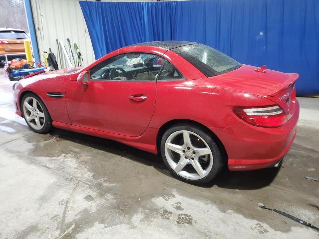 WDDPK5HA1CF039528 - 2012 MERCEDES-BENZ SLK 350 RED photo 2