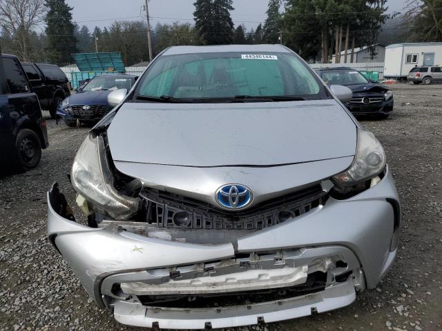 JTDZN3EU4FJ032846 - 2015 TOYOTA PRIUS V SILVER photo 5