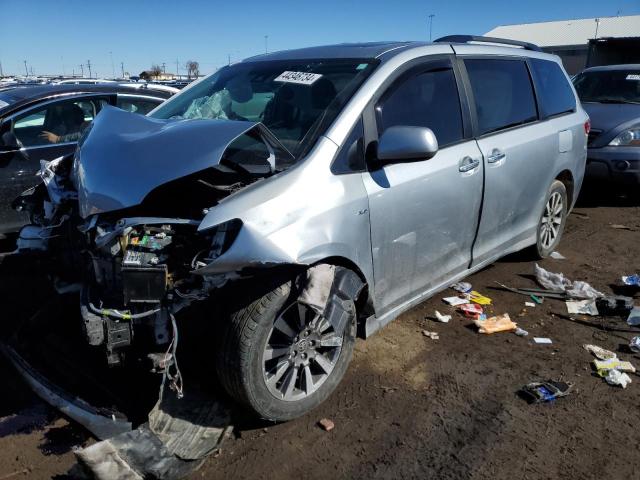 5TDDZ3DCXLS252112 - 2020 TOYOTA SIENNA XLE SILVER photo 1