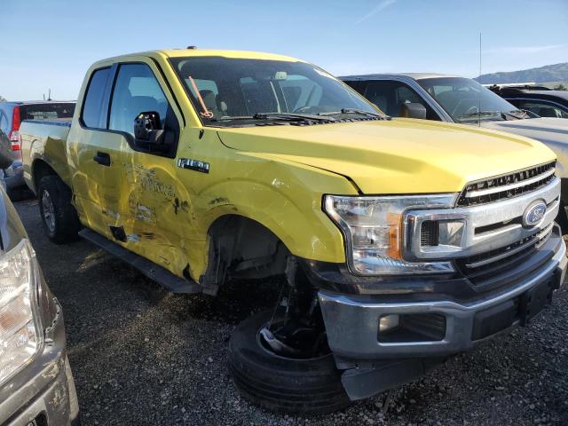 1FTEX1CB8JKE72716 - 2018 FORD F150 SUPER CAB YELLOW photo 4