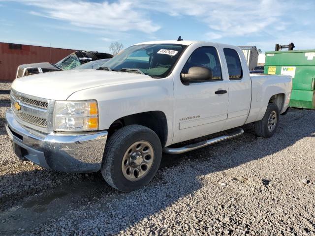 1GCRCREA3CZ275365 - 2012 CHEVROLET SILVERADO C1500  LS WHITE photo 1