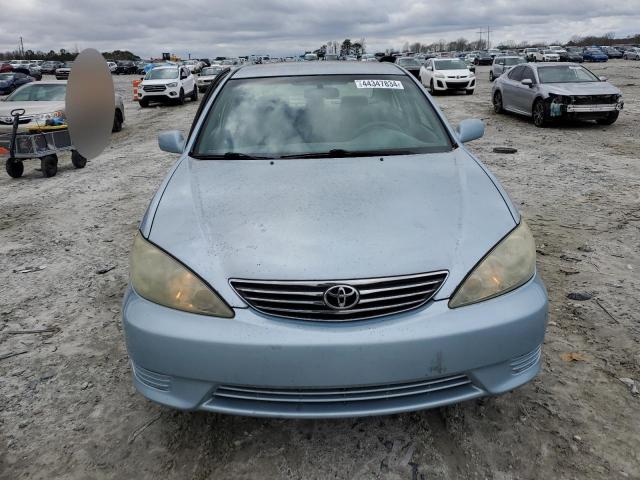 4T1BE32K75U952273 - 2005 TOYOTA CAMRY LE BLUE photo 5