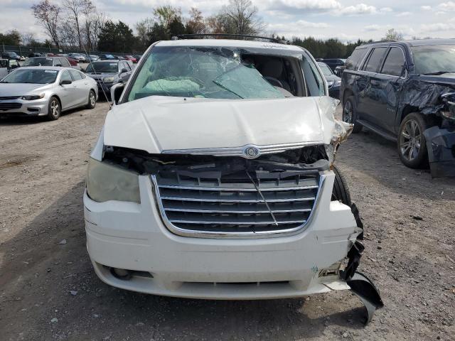 2A8HR54109R592181 - 2009 CHRYSLER TOWN & COU TOURING WHITE photo 5