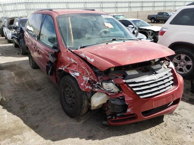 2A4GP44R96R681245 - 2006 CHRYSLER TOWN & COU LX RED photo 4