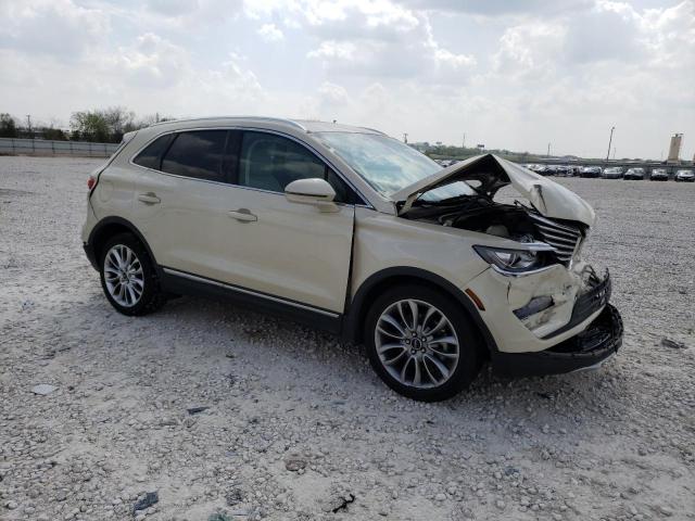 5LMCJ3C95JUL04630 - 2018 LINCOLN MKC RESERVE TAN photo 4