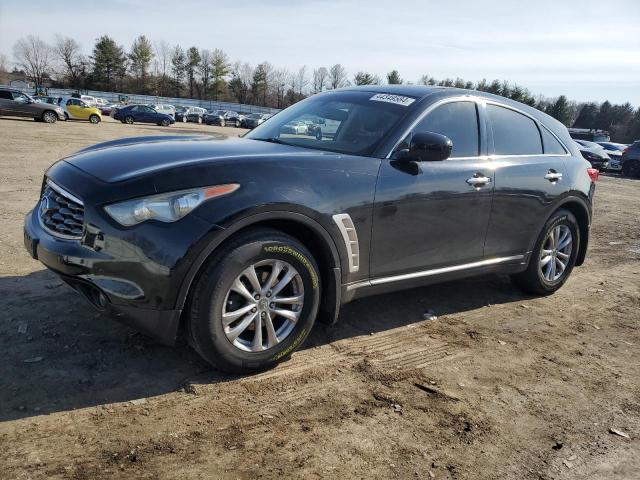 2009 INFINITI FX35, 