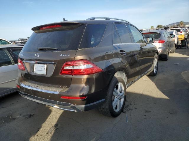 4JGDA5HB8DA152699 - 2013 MERCEDES-BENZ ML 350 4MATIC BLACK photo 3
