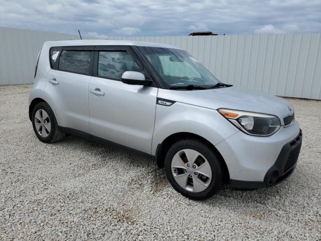 KNDJN2A28F7816505 - 2015 KIA SOUL SILVER photo 4