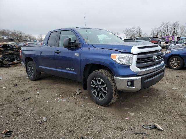 5TFUY5F19FX481339 - 2015 TOYOTA TUNDRA DOUBLE CAB SR/SR5 BLUE photo 4