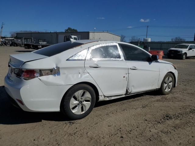 5NPEB4ACXEH821438 - 2014 HYUNDAI SONATA GLS WHITE photo 3