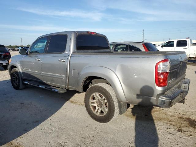 5TBET34105S486565 - 2005 TOYOTA TUNDRA DOUBLE CAB SR5 SILVER photo 2