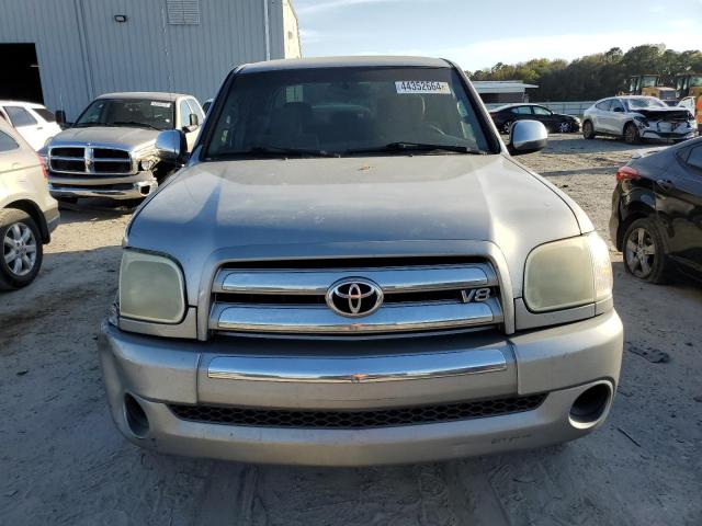 5TBET34105S486565 - 2005 TOYOTA TUNDRA DOUBLE CAB SR5 SILVER photo 5