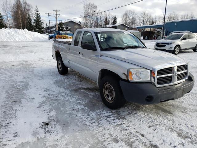 1D7HW22N96S619513 - 2006 DODGE DAKOTA ST SILVER photo 4