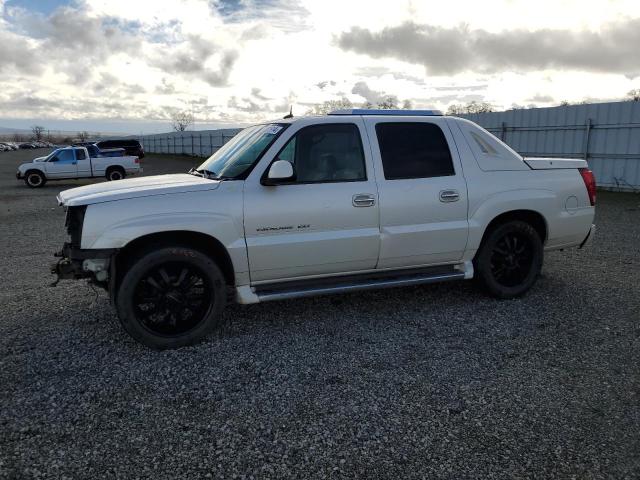 2002 CADILLAC ESCALADE EXT, 