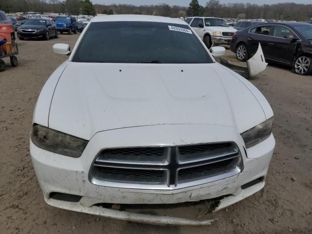 2C3CDXBG7DH512459 - 2013 DODGE CHARGER SE WHITE photo 5