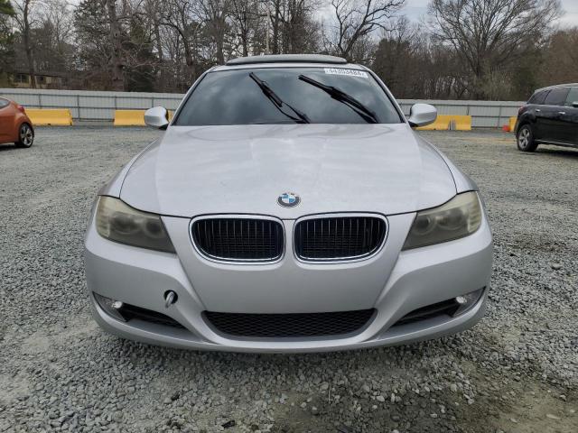 WBAPH7G50BNN05525 - 2011 BMW 328 I SILVER photo 5