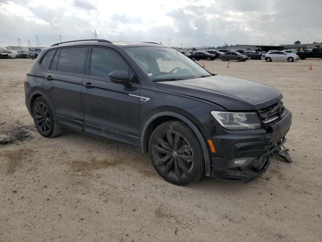 3VV3B7AX1MM065696 - 2021 VOLKSWAGEN TIGUAN SE BLACK photo 4