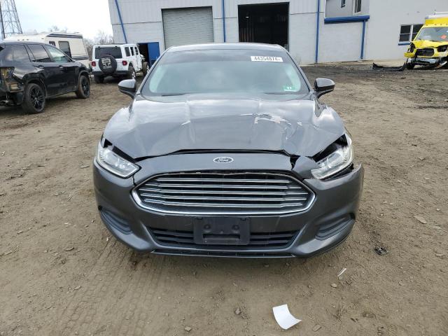 1FA6P0G70F5114820 - 2015 FORD FUSION S GRAY photo 5