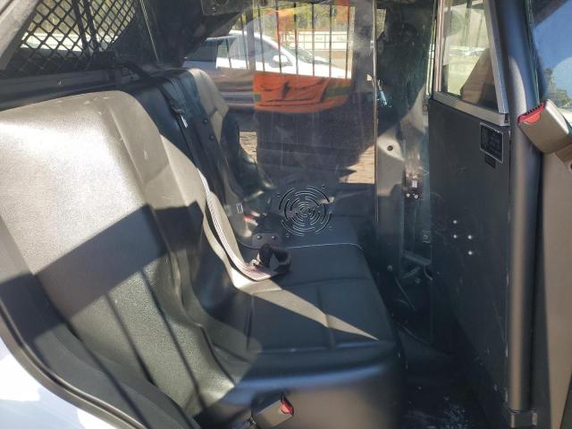 1FM5K8AR9GGC93499 - 2016 FORD EXPLORER POLICE INTERCEPTOR 白色 照片 11