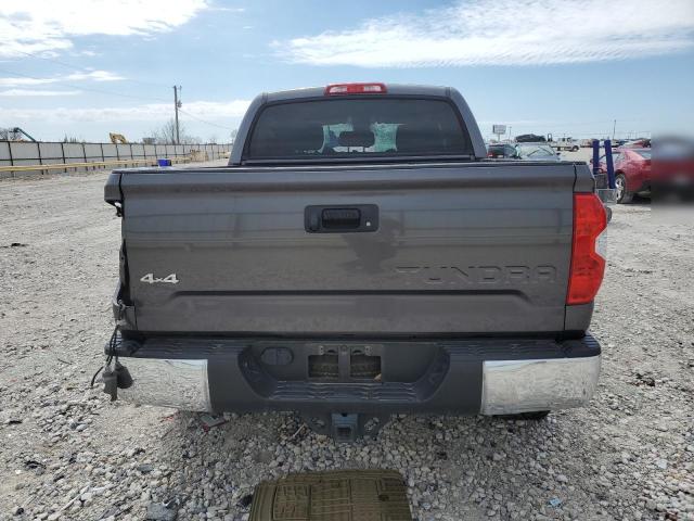 5TFDW5F1XGX552572 - 2016 TOYOTA TUNDRA CREWMAX SR5 GRAY photo 6