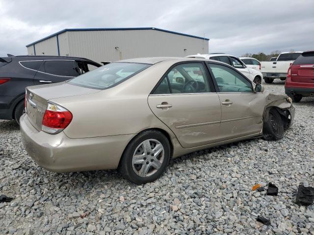 4T1BE32K75U945209 - 2005 TOYOTA CAMRY LE GOLD photo 3