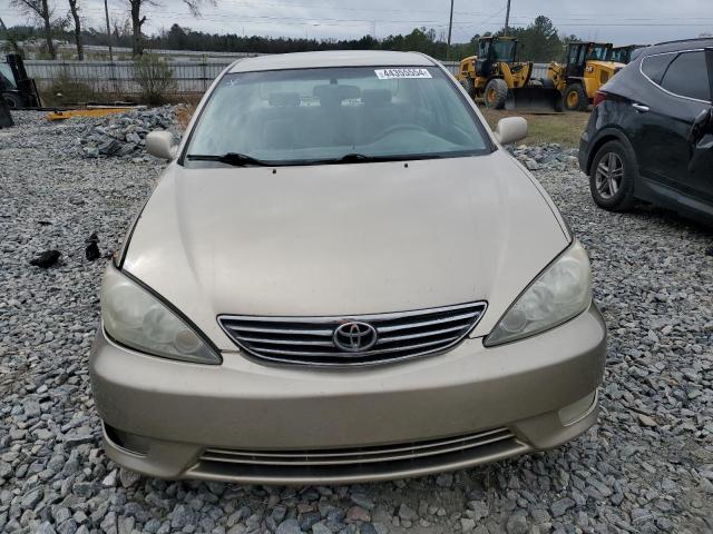 4T1BE32K75U945209 - 2005 TOYOTA CAMRY LE GOLD photo 5