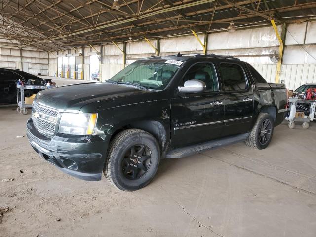 3GNTKGE79DG282444 - 2013 CHEVROLET AVALANCHE LTZ GREEN photo 1