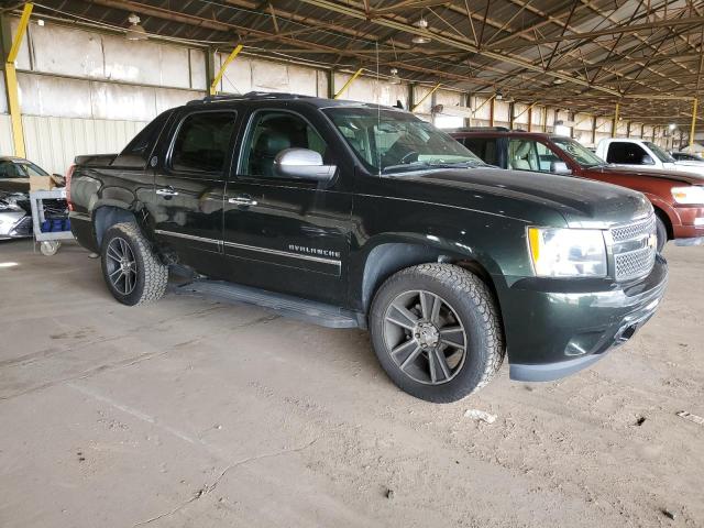 3GNTKGE79DG282444 - 2013 CHEVROLET AVALANCHE LTZ GREEN photo 4