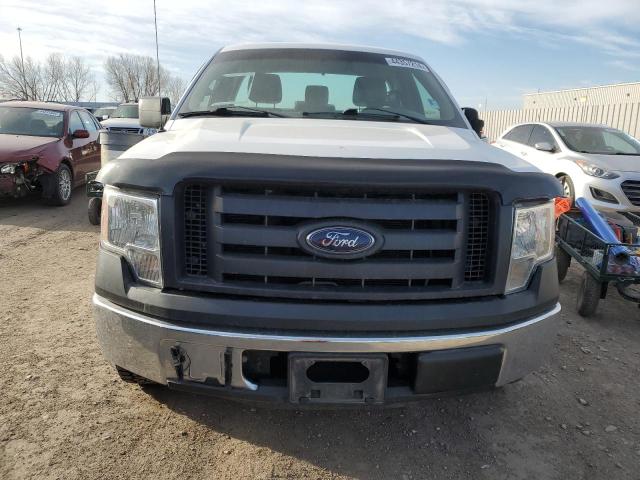 1FTNF1CF4CKE21383 - 2012 FORD F150 WHITE photo 5