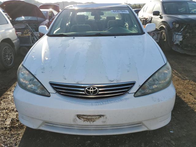 4T1BE32KX6U724432 - 2006 TOYOTA CAMRY LE WHITE photo 5