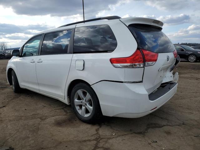 5TDKK3DC5BS051762 - 2011 TOYOTA SIENNA LE WHITE photo 2