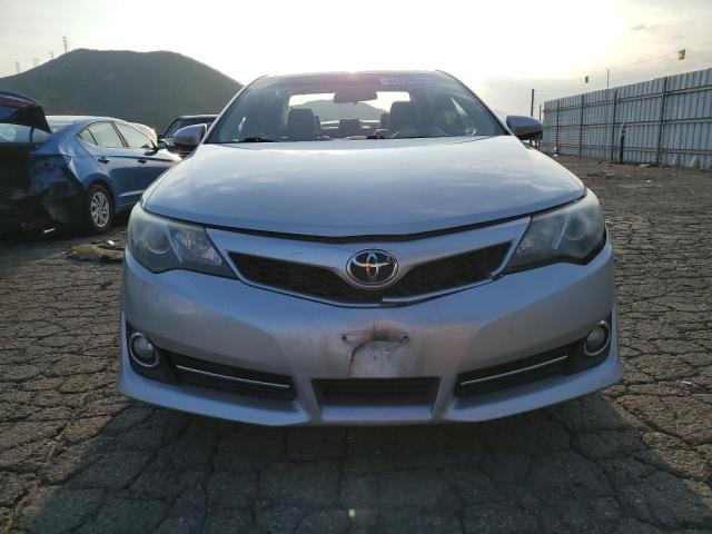 4T1BF1FK5EU451829 - 2014 TOYOTA CAMRY L SILVER photo 5