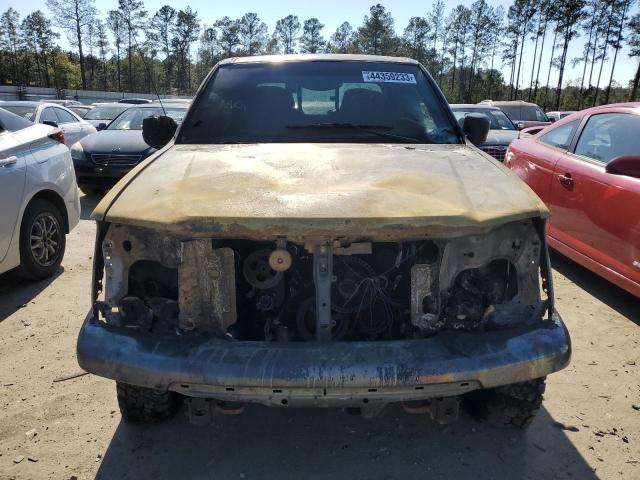 1GTDS136358123026 - 2005 GMC CANYON BLACK photo 5