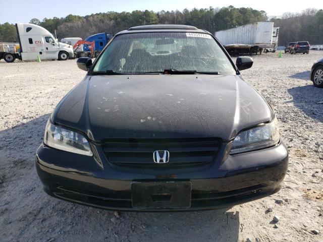 1HGCG56702A005580 - 2002 HONDA ACCORD SE BLACK photo 5