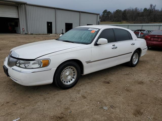 1LNHM81W7XY699742 - 1999 LINCOLN TOWN CAR EXECUTIVE Սպիտակ լուսանկար 1