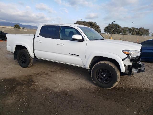 3TMAZ5CN1NM174100 - 2022 TOYOTA TACOMA DOUBLE CAB WHITE photo 4