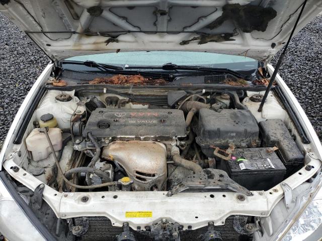 4T1BE32K82U099264 - 2002 TOYOTA CAMRY LE WHITE photo 11