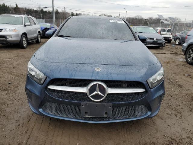 W1K3G4FB5LJ238407 - 2020 MERCEDES-BENZ A 220 4MATIC BLUE photo 5