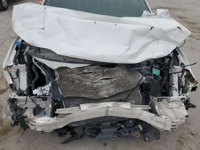 2HGFC3B77JH355193 - 2018 HONDA CIVIC EXL WHITE photo 11