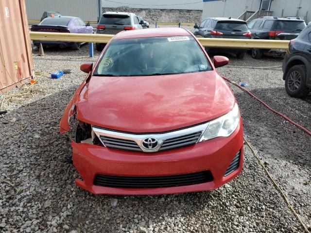 4T1BF1FK6CU583379 - 2012 TOYOTA CAMRY BASE RED photo 5