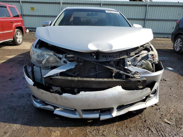 4T1BF1FK3CU015543 - 2012 TOYOTA CAMRY BASE SILVER photo 5