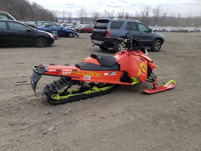 2BPSVBGC5GV000136 - 2016 SKI DOO FREERIDE ORANGE photo 3