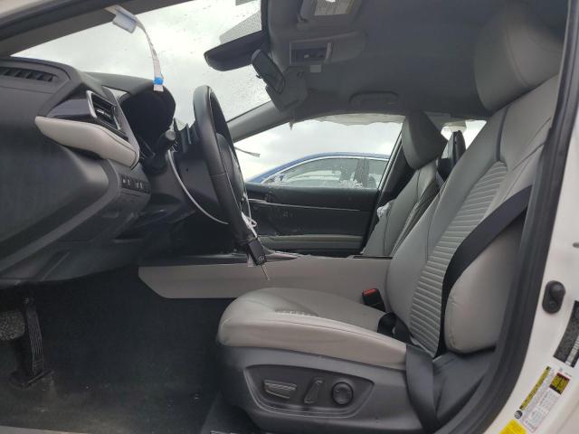 4T1G11AK2PU784231 - 2023 TOYOTA CAMRY SE NIGHT SHADE WHITE photo 7